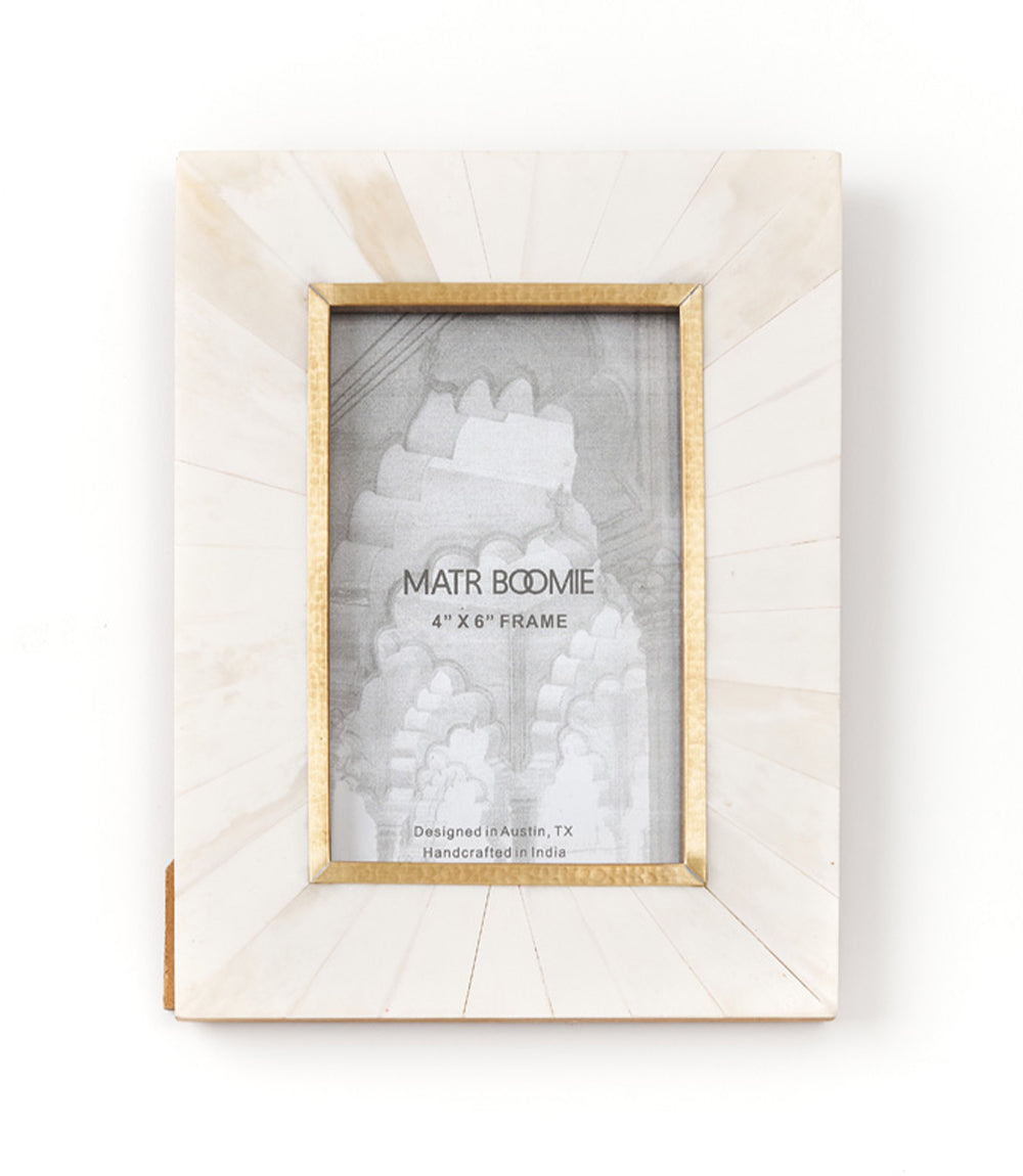 Handcrafted 4x6 Bone Mosaic Picture Frame