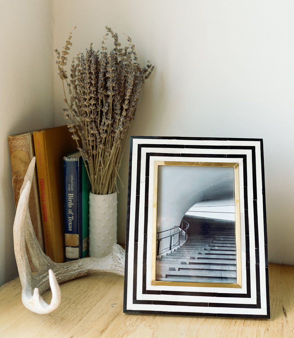 Rajiva 5x7 Black & Cream Picture Frame